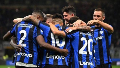  国际米兰中场核心伤愈，复出首战助攻锁定胜局